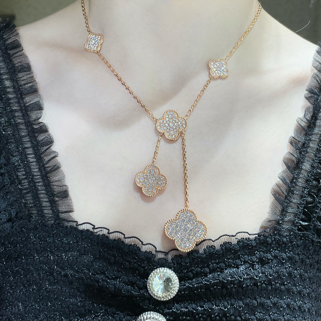 [Luxery]CLOVER 6 MOTIF DIAMOND PAVED NECKLACE