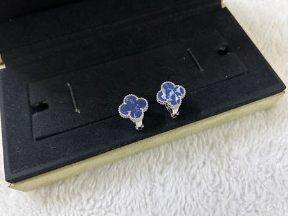 [Luxery]CLOVER PIETERSITE MEDIUM STUD EARRINGS