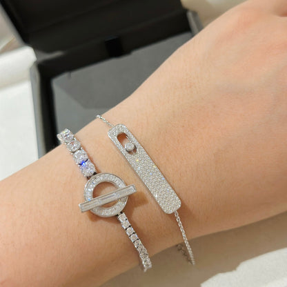 {
  "⭐Luxery": "MOVE CLASSIQUE ダイヤモンドパヴェブレスレット"
}