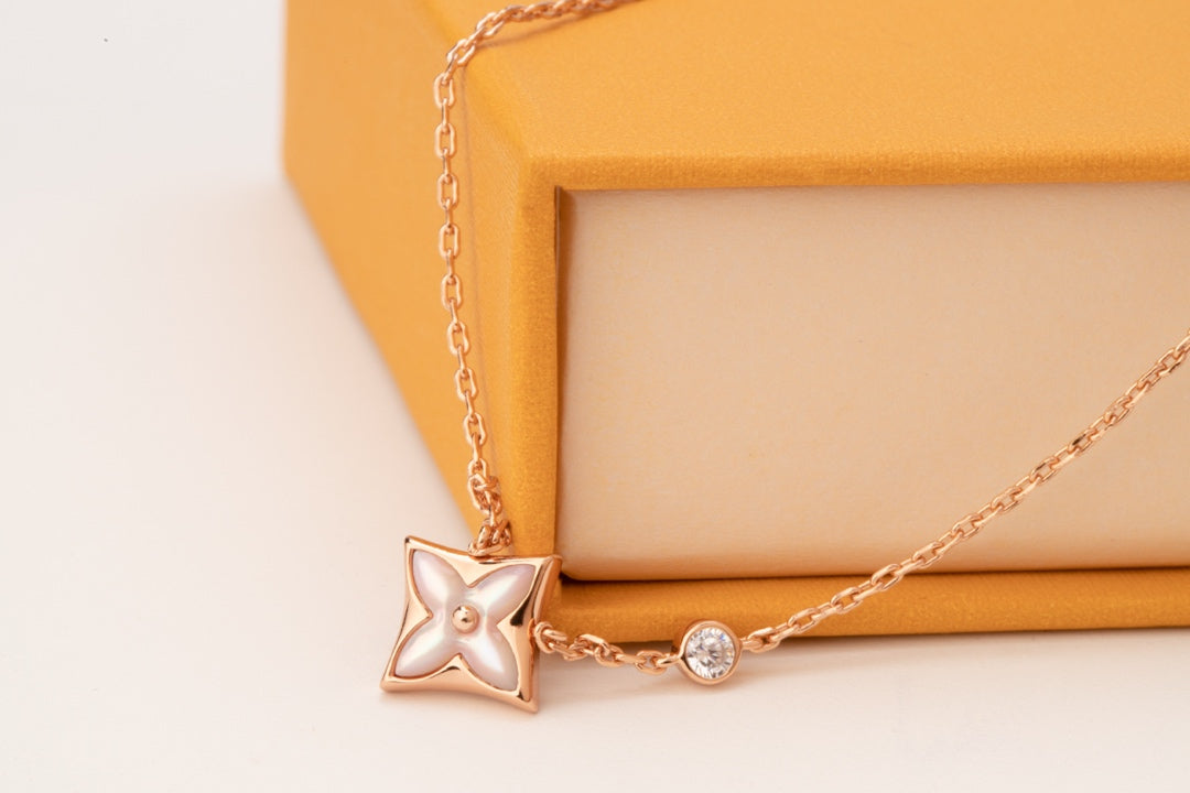 [Luxery]STAR PINK MOP 1 DIAMOND PINK GOLD NECKLACE