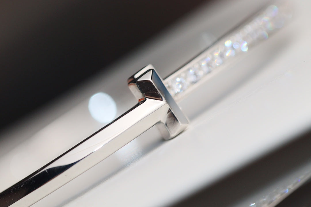 [⭐Luxery Jewels]NARROW T1 HINGED BANGLE DIAMOND SILVER