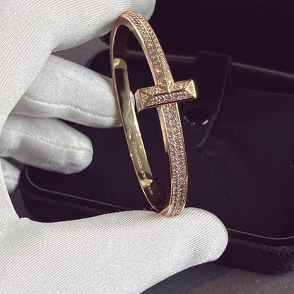 [⭐Luxery Jewels]T1 WIDE HINGED BANGLE DIAMOND PAVED BRACELET