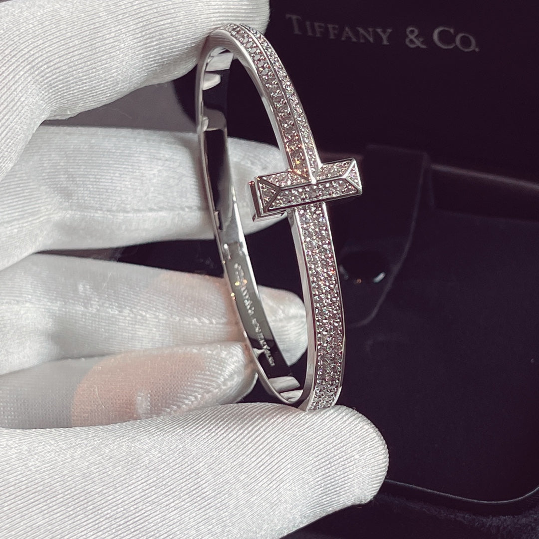 [⭐Luxery Jewels]T1 WIDE HINGED BANGLE DIAMOND PAVED BRACELET