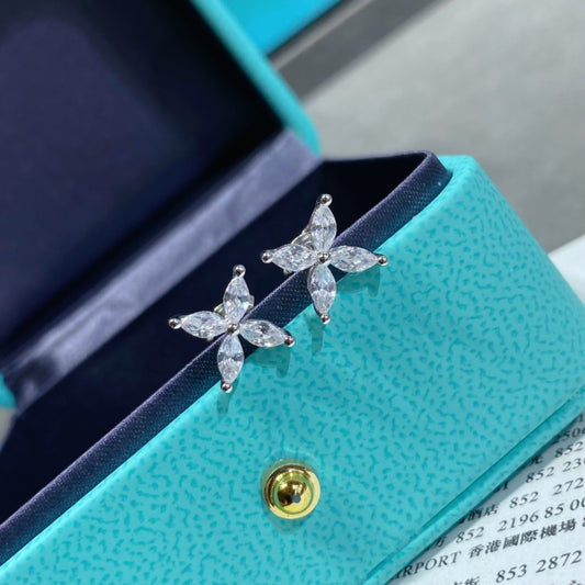 [⭐Luxery Jewels]VICTORIA SILVER DIAMOND STUD MINI EARRINGS