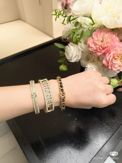 [Luxery]Double C Open Bangle