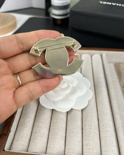 [Luxery]Pink Resin Classic Brooch 5cm