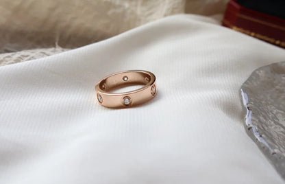 [⭐Luxus]LOVE RING 5,5 MM 6 DIAMANTEN ROSÉGOLD