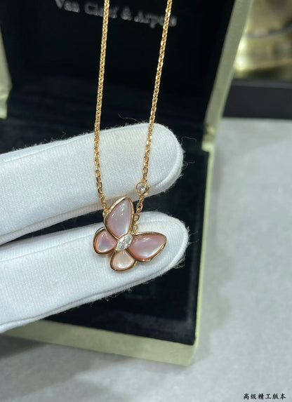 [Luxery]BUTTERFLY PINK MOTHER-OF-PEARL DIAMOND NECKLACE
