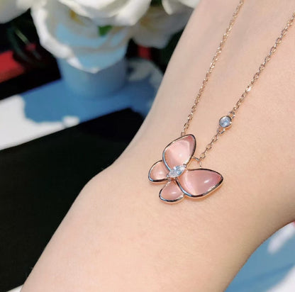 [Luxery]BUTTERFLY PINK MOTHER-OF-PEARL DIAMOND NECKLACE