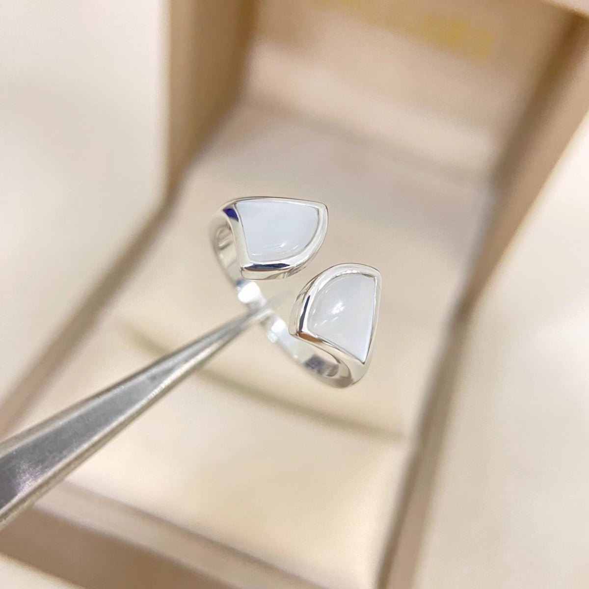 [⭐Luxus] DOPPEL-ROCK-MUSTER OFFENER RING