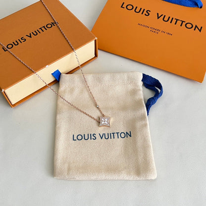 [Luxery]ROSE GOLD DIAMOND NECKLACE