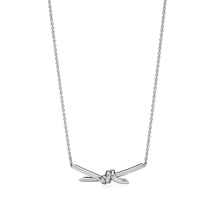 [⭐Luxery Jewels]KNOT PENDANT SILVER DIAMOND NECKLACE