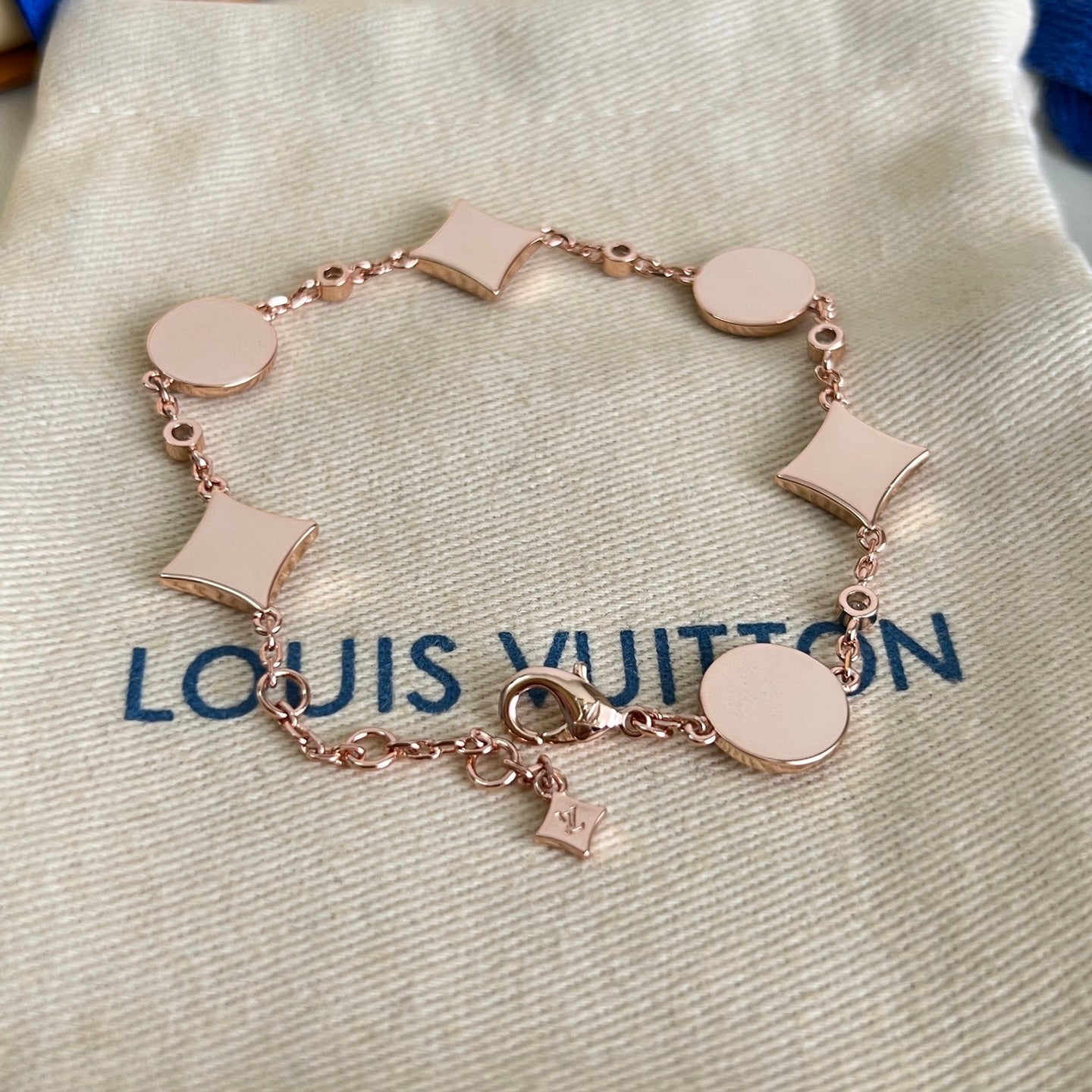 [Luxery]SIX FLOWERS PINK GOLD DIAMOND BRACELET