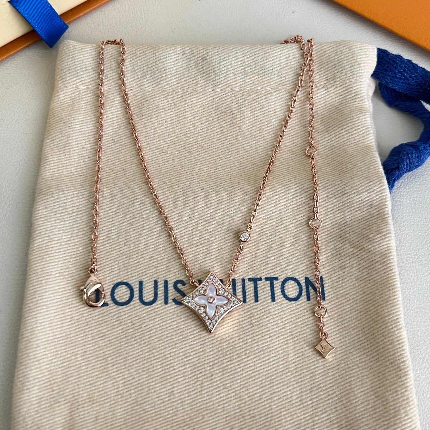 [Luxery]ROSE GOLD DIAMOND NECKLACE