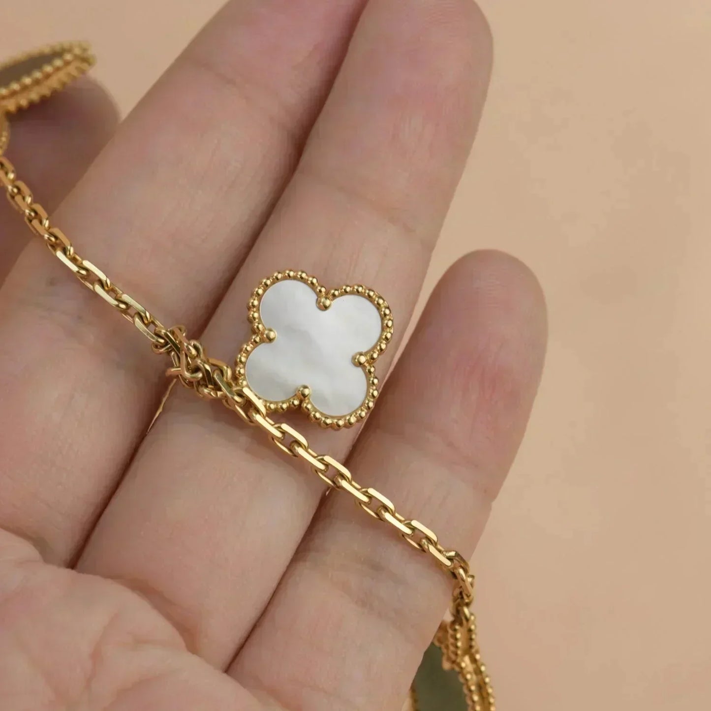 [Luxery]LUCKY SPRING 5 MOTIF GOLD BRACELET