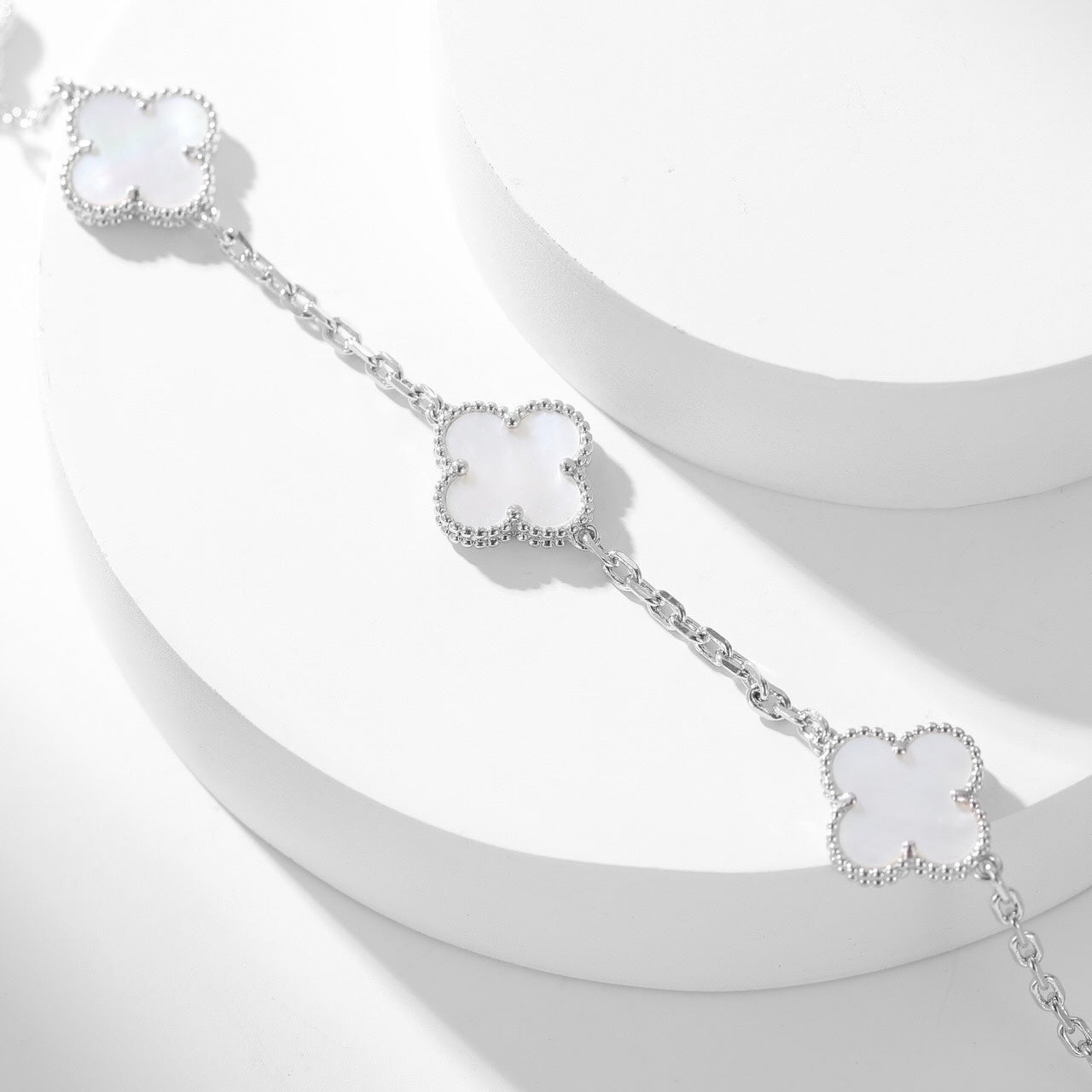 [Luxery]CLOVER 10 MOTIFS WHITE MOTHER OF PEARL NECKLACE