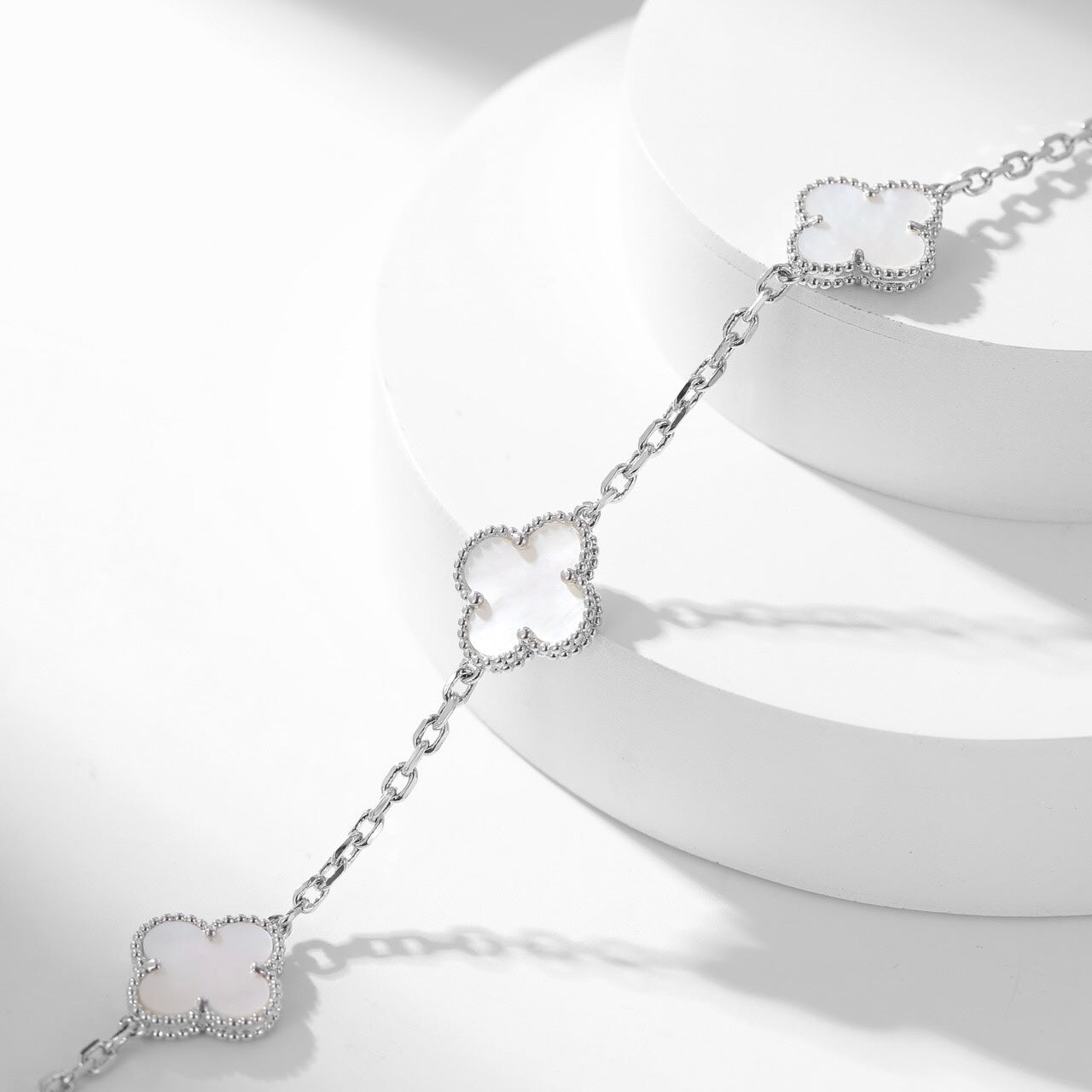 [Luxery]CLOVER 10 MOTIFS WHITE MOTHER OF PEARL NECKLACE