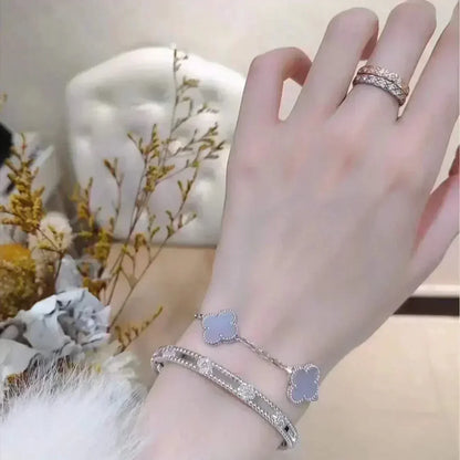 [Luxery] CLOVER 5 MOTIF PURPLE CHALCEDONY BRACELET COLLECTION