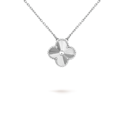 [Luxery]CLOVER 15MM LASER NECKLACE SILVER