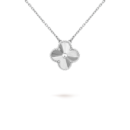 [Luxery]CLOVER 15MM LASER NECKLACE SILVER