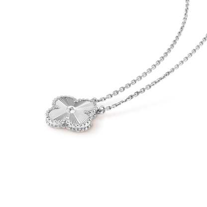 [Luxery]CLOVER 15MM LASER NECKLACE SILVER