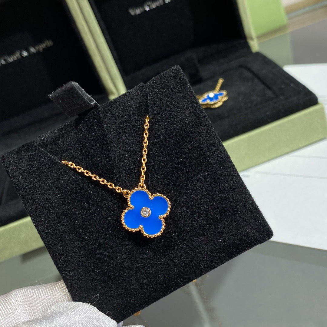 [Luxery]CLOVER 15MM DIAMOND AND BLUE AGATE NECKLACE