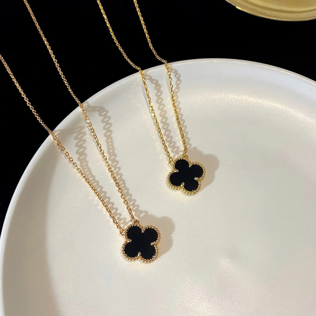 [Luxery]CLOVER 15MM BLACK ONYX SINGLE FLOWER NECKLACE