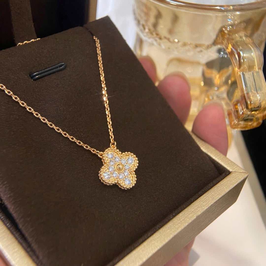 [Luxery]CLOVER 15MM DIAMOND SINGLE FLOWER NECKLACE