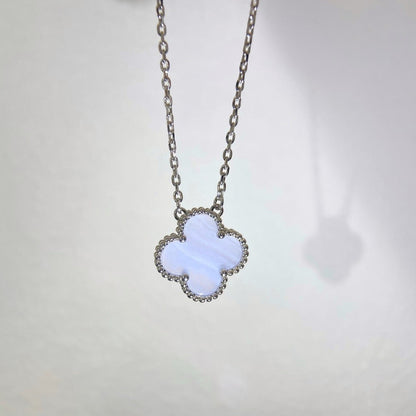 [Luxery]CLOVER 15MM BLUE CHALCEDONY NECKLACE SILVER