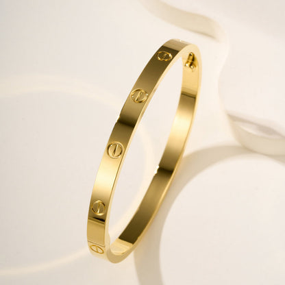 [⭐ラグジュアリー] ラブブレスレット 4.8MM