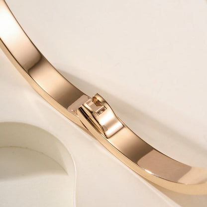 [⭐ラグジュアリー] ラブブレスレット 4.8MM