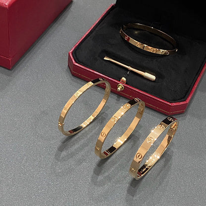 [⭐ラグジュアリー] ラブブレスレット 4.8MM