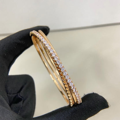 [⭐ラグジュアリー] エタンセル ドゥ カルティエ ブレスレット、ハーフダイヤモンド