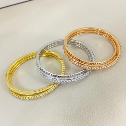 [⭐ラグジュアリー] エタンセル ドゥ カルティエ ブレスレット、ハーフダイヤモンド