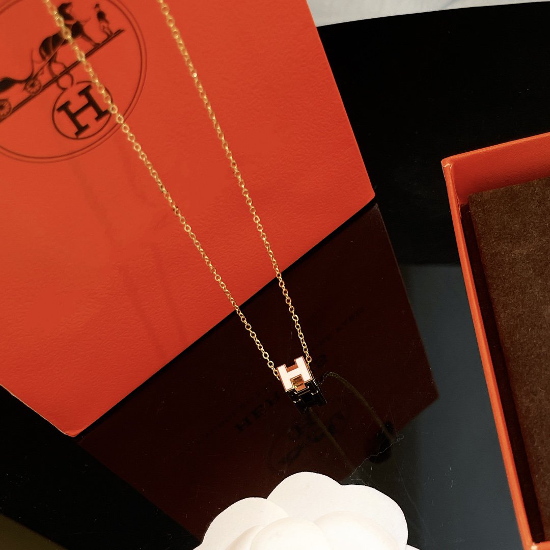 [Luxery]H WHITE SQUARE GOLD NECKLACE
