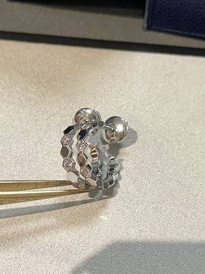 [Luxery]Hollow Design Four-Leaf Clover Flower Shape Ring