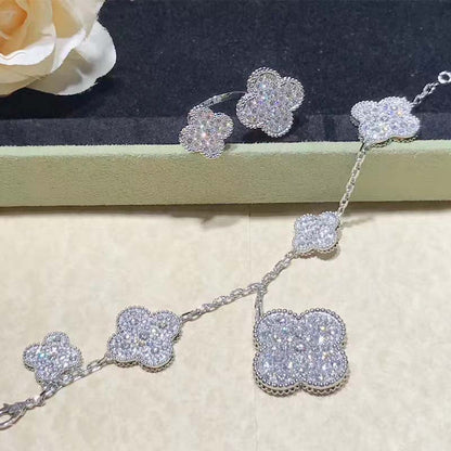[Luxery]CLOVER 6 MOTIFS SILVER DIAMOND BRACELET