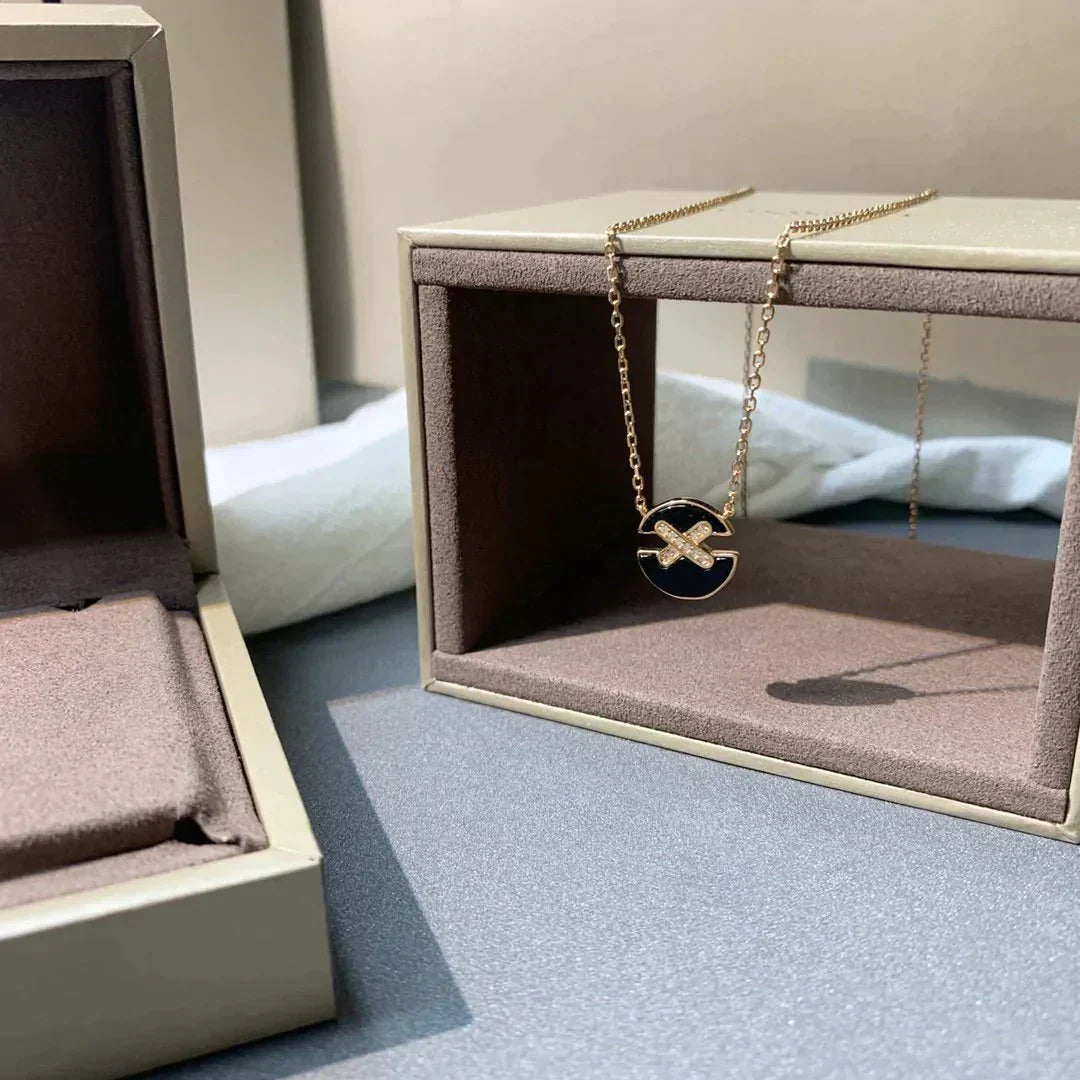 [Luxery]JEUX DE ROSE GOLD DIAMOND NECKLACE