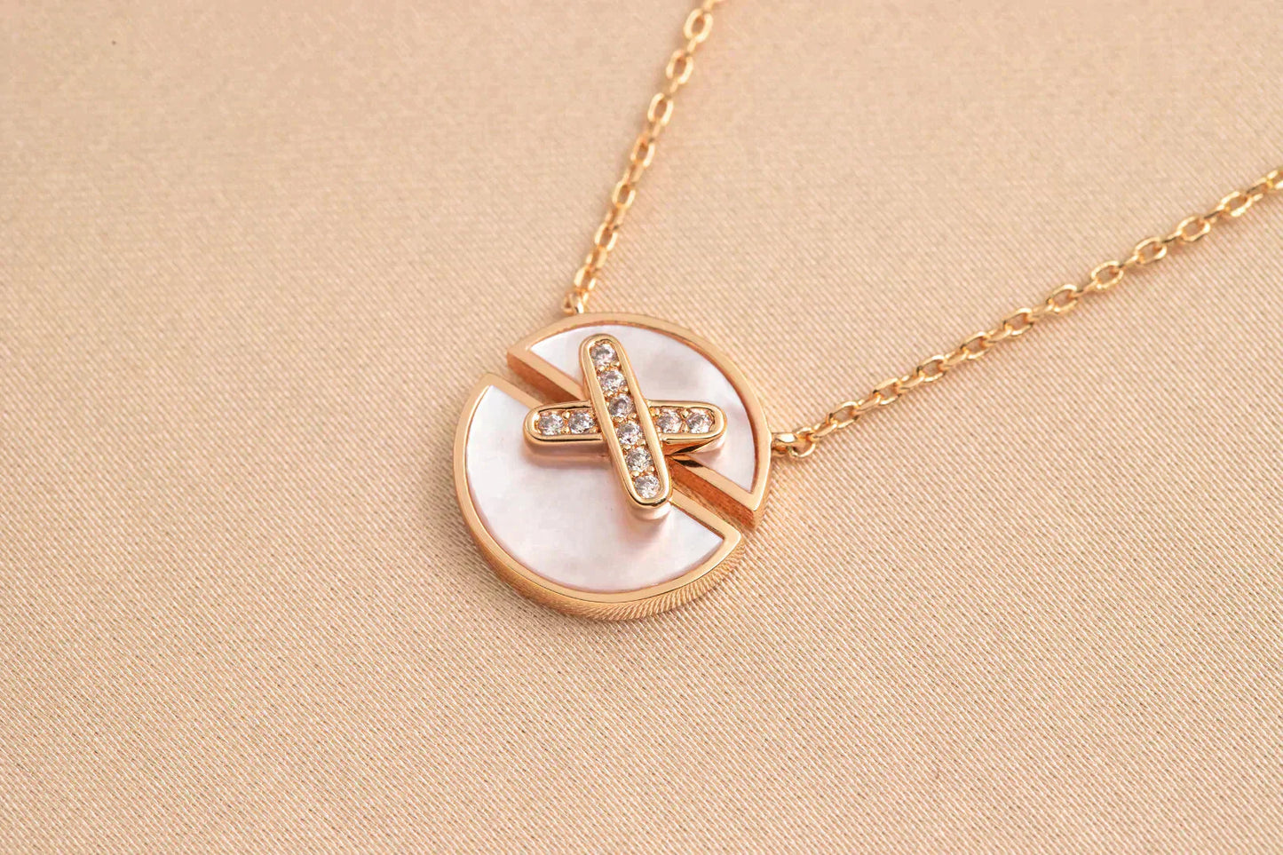 [Luxery]JEUX DE ROSE GOLD DIAMOND NECKLACE