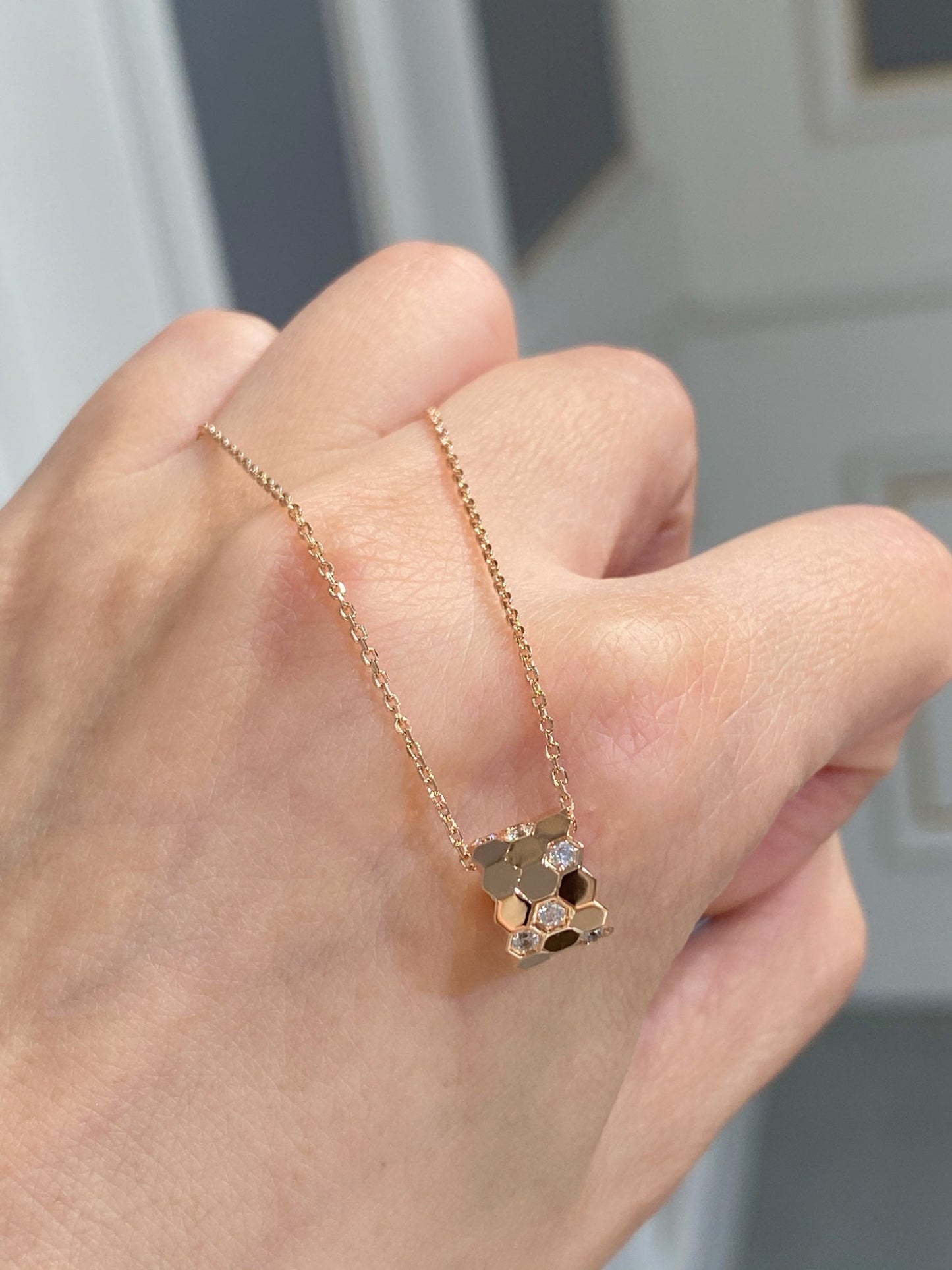 [Luxery]BEE LOVE DIAMOND NECKLACE