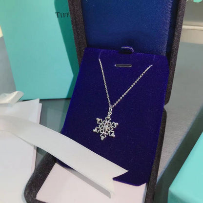 [⭐Luxery Jewels]スターリングシルバー スノーフレーク ペンダントネックレス
