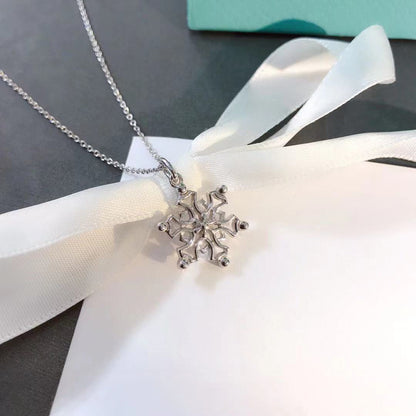 [⭐Luxery Jewels]スターリングシルバー スノーフレーク ペンダントネックレス