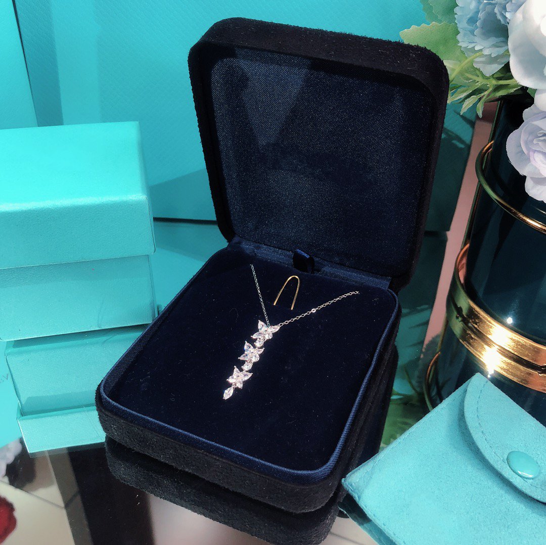 [⭐Luxery Jewels]MIXED CLUSTER DIAMOND DROP PENDANT