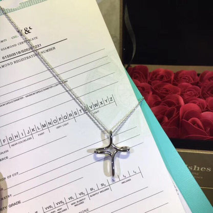 {
  "⭐Luxery Jewels": "⭐ラグジュアリー・ジュエルズ",
  "CROSS NECKLACE STERLING SILVER MATERIAL": "クロスネックレス スターリングシルバー素材"
}