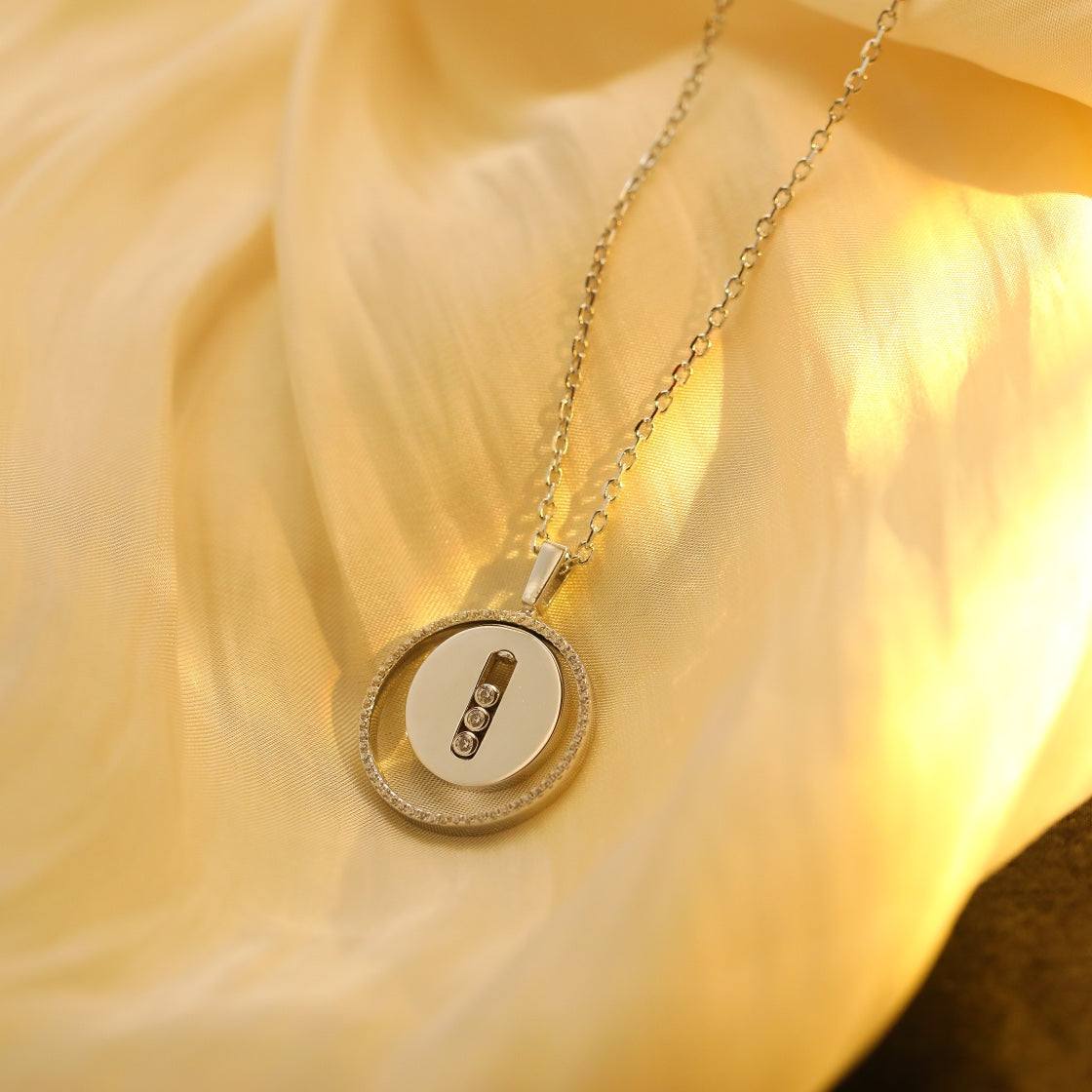 [Luxery]Demo MOVE MM SILVER DIAMOND NECKLACE