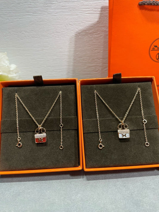 [Luxery]H CIRCE MOISSANITE PENDANT NECKLACE GOLD