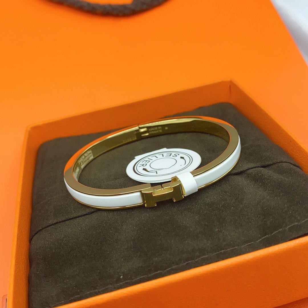 [Luxery]CLASSIC HM CLIC WHITE 8MM ENAMEL BRACELET