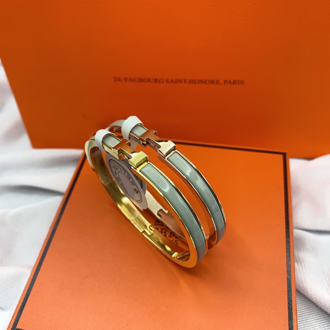 [Luxery]CLASSIC HM CLIC GREEN 8MM ENAMEL BRACELET