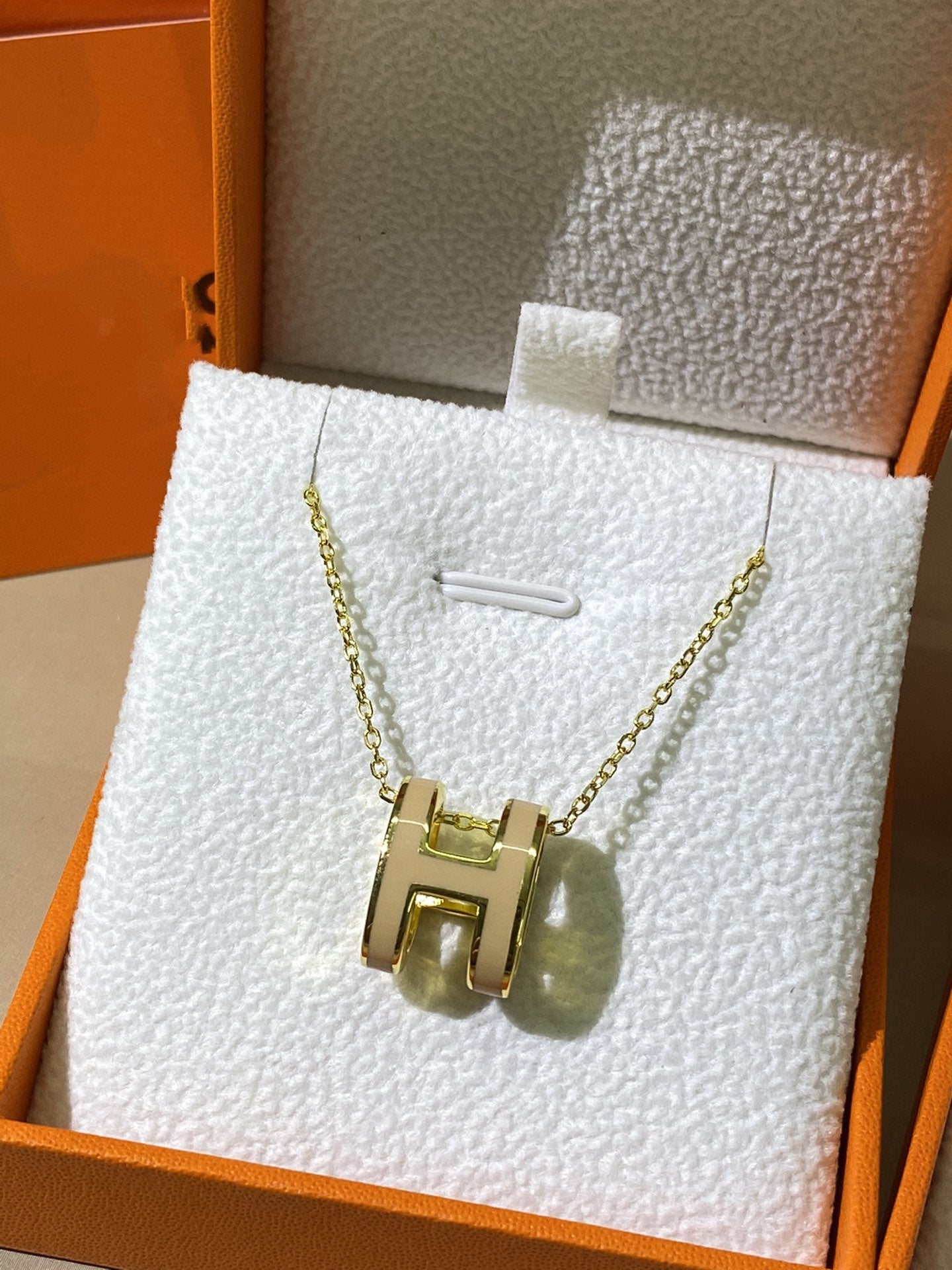 [Luxery]HM CLIC YELLOW ENAMEL GOLD NECKLACE