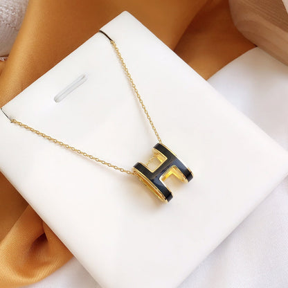 [Luxery]HM CLIC BLACK ENAMEL GOLD NECKLACE